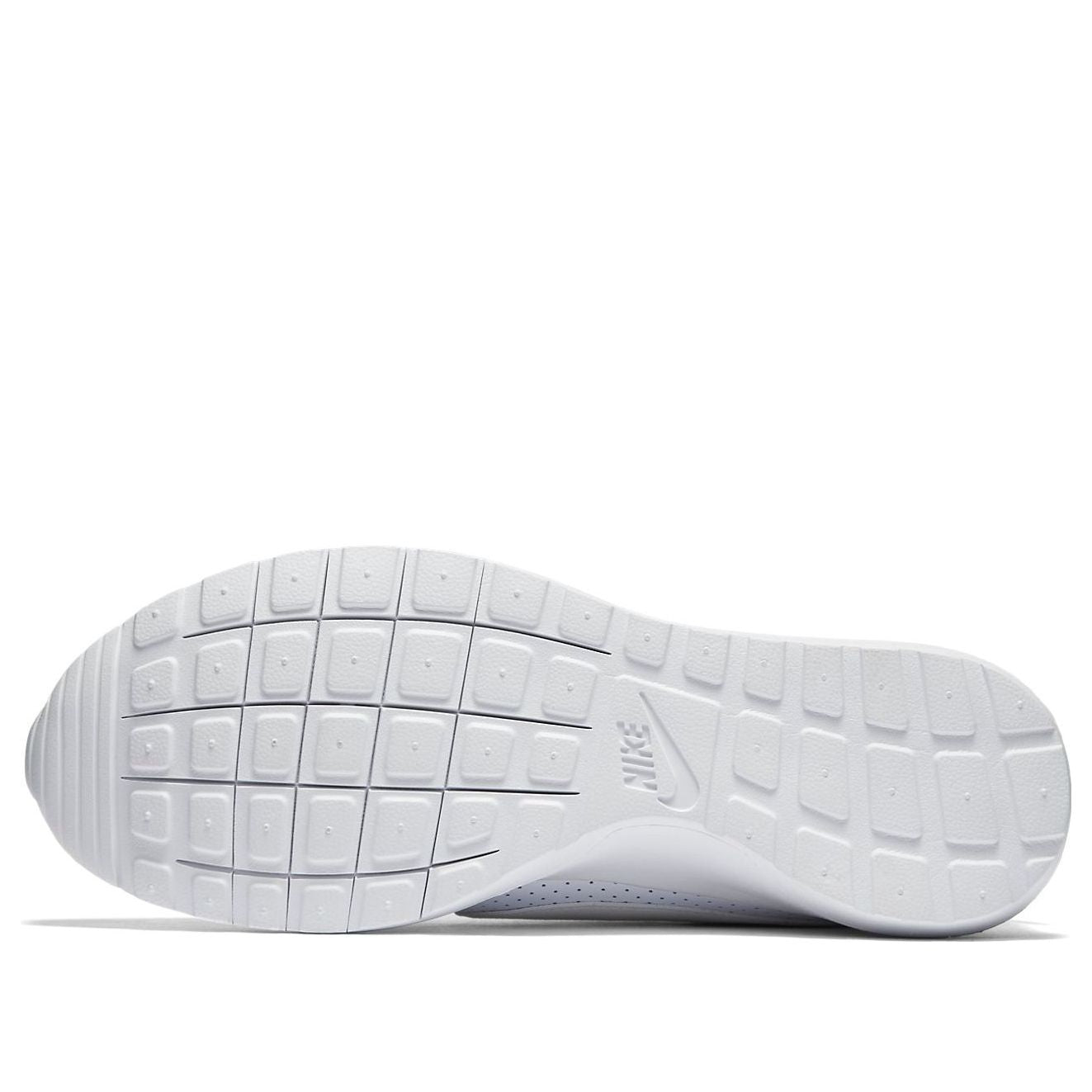 (WMNS) Nike Roshe Cortez NM 'White Pure Platinum' 833804-101