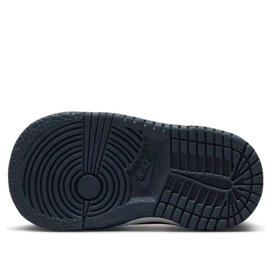 (TD) Nike Dunk Low SE 'Copper Swoosh' DX1665-400