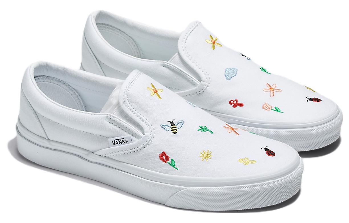 Vans Classic Slip-On Garden Party Shoe 'White' VN0A5JLXW00