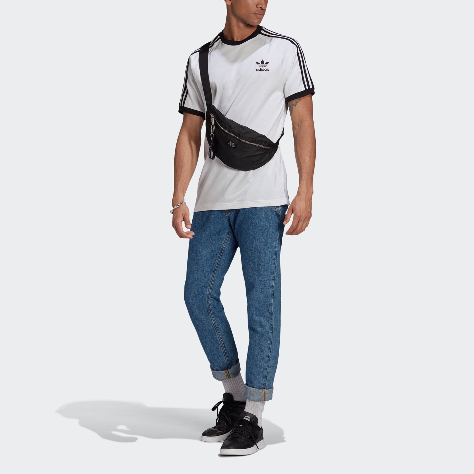 adidas originals Adicolor Classics Embroidered Logo Stripe Sports Short Sleeve White GN3494
