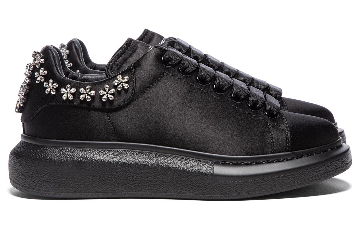 (WMNS) Alexander McQueen Larry Oversize Sneakers 'Black Silver' 701166W4SBA1081