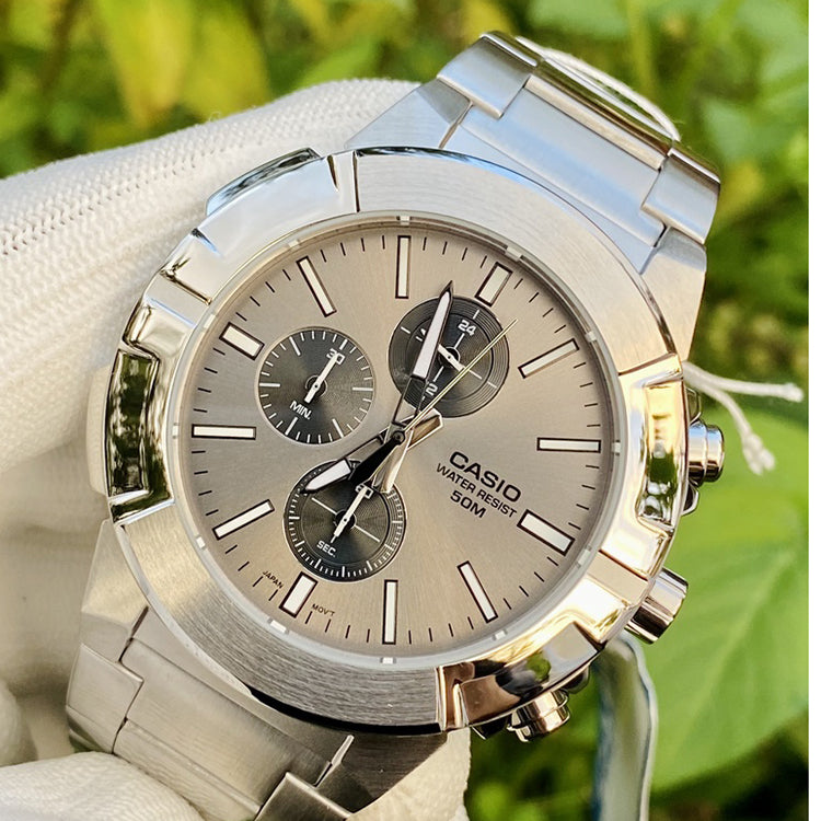 Casio Dress Analog Watch 'Silver Metallic' MTP-E501D-8AV