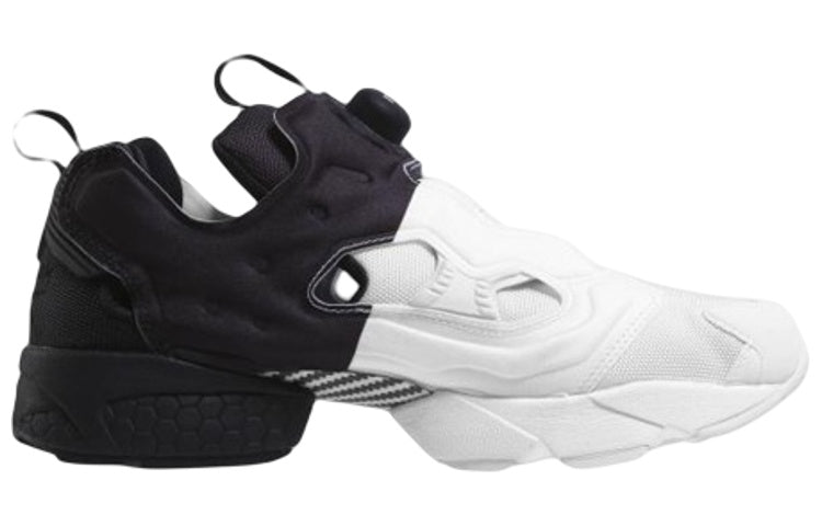 (WMNS) Reebok Instapump Fury Black White CN2160