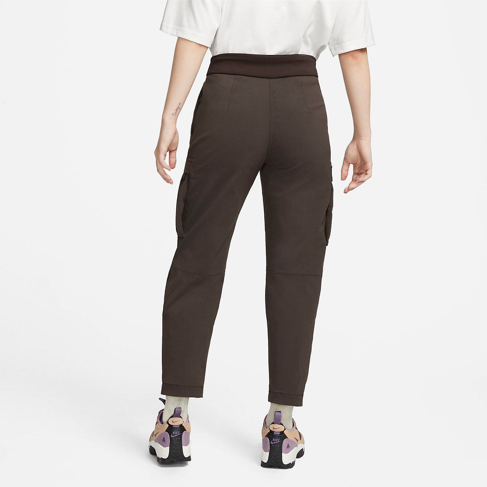 (WMNS) Nike ACG Smith Summit Cargo Pants Asia Sizing 'Velvet Brown' CV0618-220