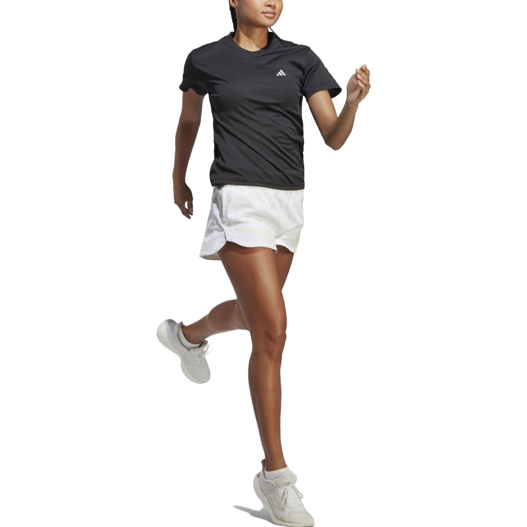 (WMNS) adidas Run It Tee 'Black' HZ0107