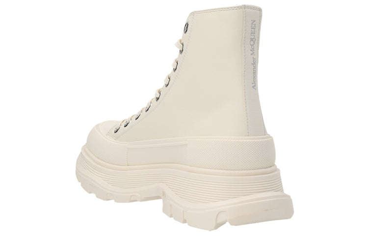 (WMNS) Alexander McQueen Tread Slick Boots 'Beige' 702041WHZ627906