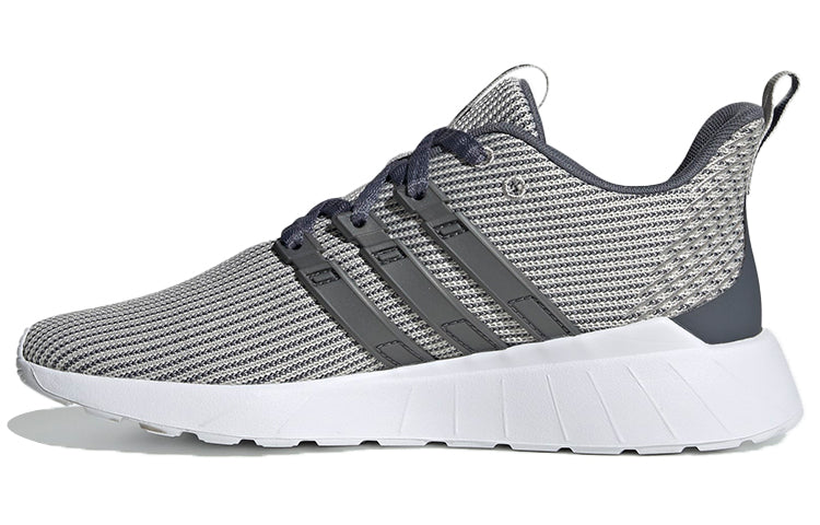 (WMNS) adidas neo Questar Flow 'Grey White' EE9543