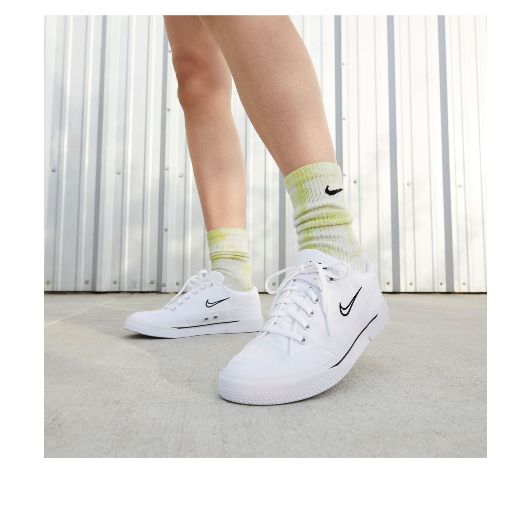 (WMNS) Nike Retro GTS 'White Black' DB2880-101