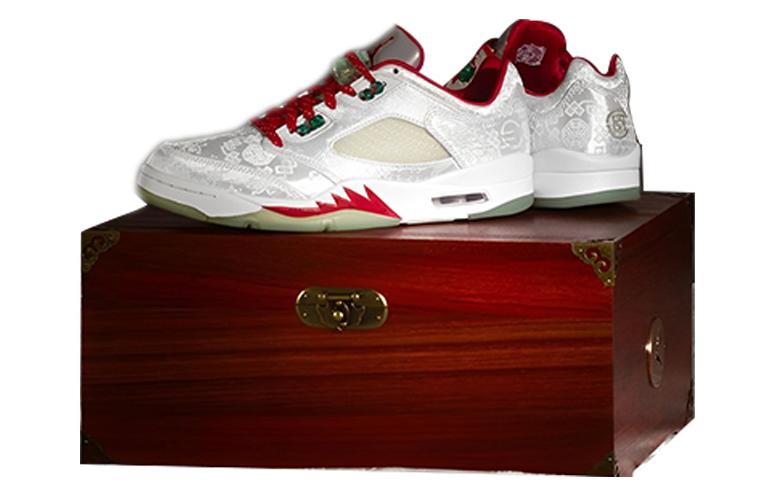 Air Jordan 5 Low x CLOT 'White Silk'  1551183