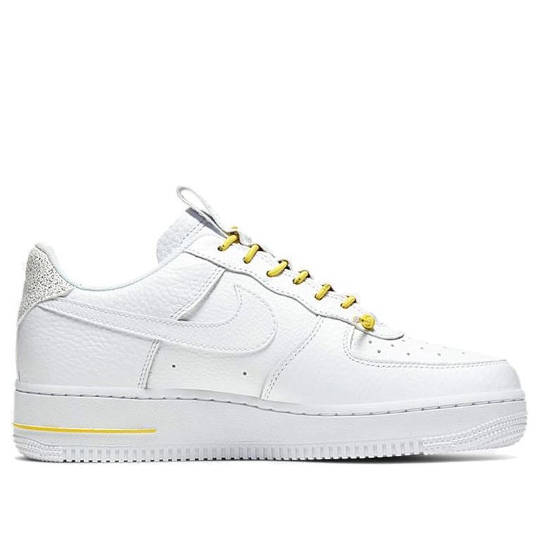 (WMNS) Nike Air Force 1 '07 Lux 'White Reflective' 898889-104