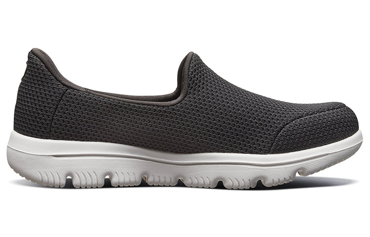 (WMNS) Skechers Go Walk Evolution Ultra 'Black White' 15749-BKW