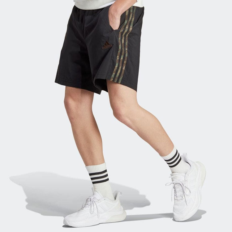 adidas Logo HS3808