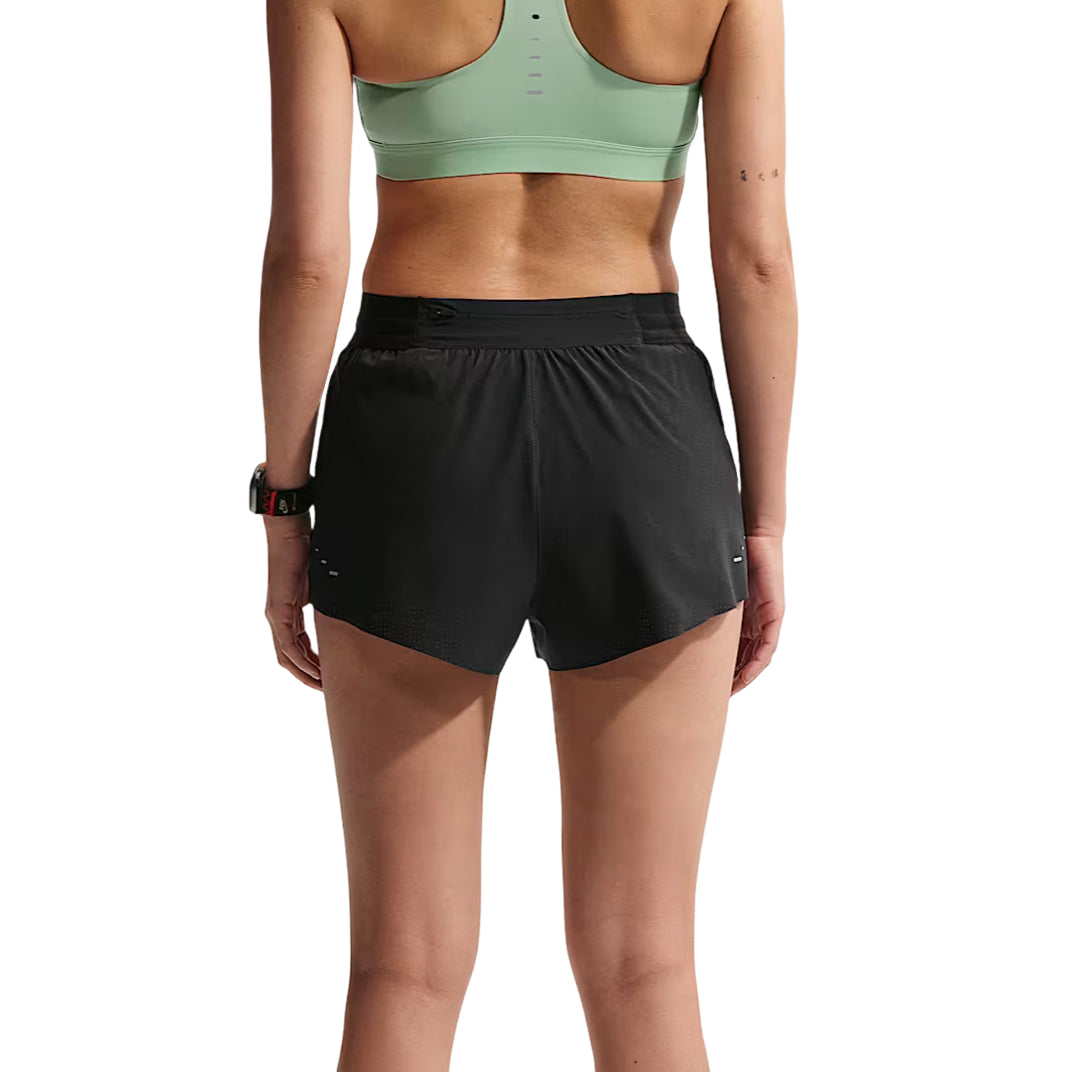 (WMNS) Nike Swift Breathe Dri-Fit Mid-Rise 2.5" Hidden Lined Shorts 'Black White' IF1679-010