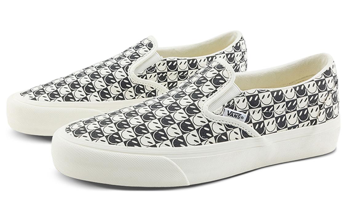 Vans Classics Slip-On Vr3 'Beige' VN0007NCKIG