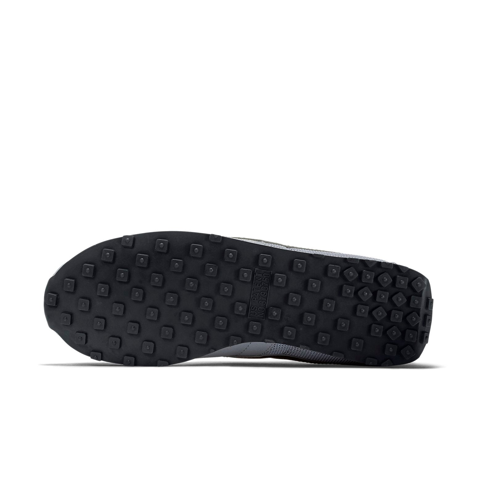(WMNS) Nike Pre Montreal Low-Top Grey 555258-013