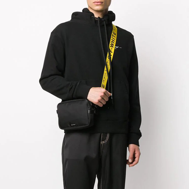 Men's Off-White Arrow Logo Black OMBB034R20D250321091