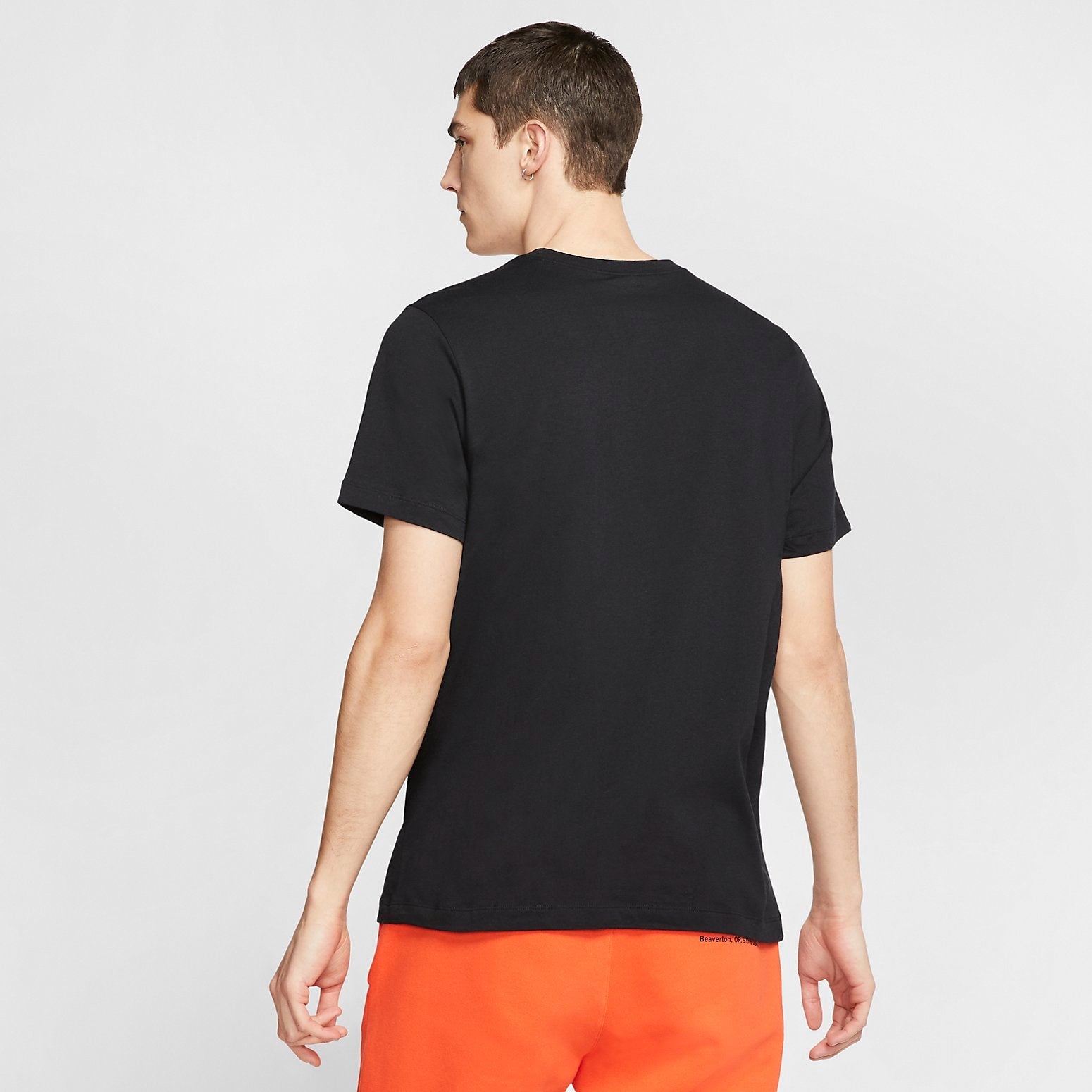Nike Manga Swoosh T-Shirt 'Black' CT6523-010