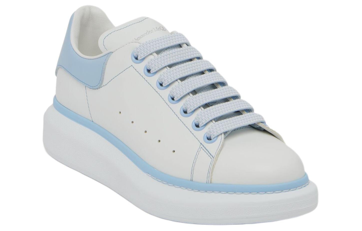 (WMNS) Alexander McQueen Oversized Sneakers 'Baby Blue White' 718139WIEEP9412