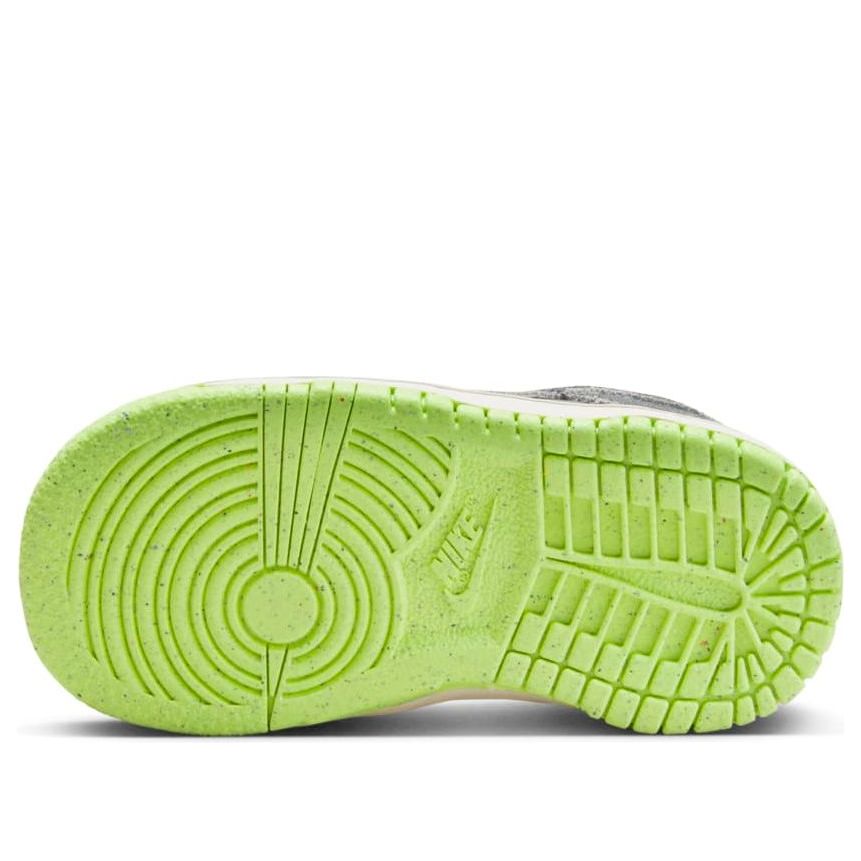 (TD) Nike Dunk Low SE 'Halloween - Cauldron' DQ6217-001