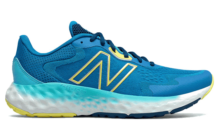 New Balance Fuelcore Coast v4 Beige/Black MEVOZLB