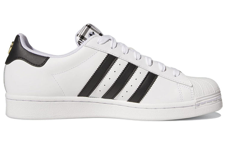 adidas Superstar 'Graphic Pop - White Black' HP3252