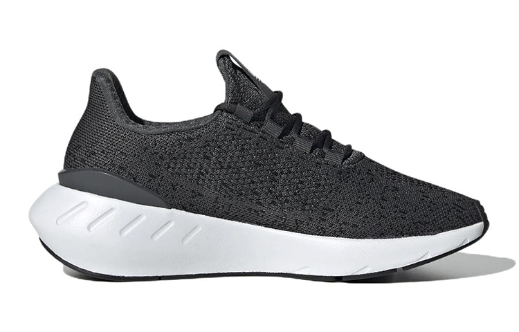 (GS) adidas Swift Run 22 'Grey Black' GX9204