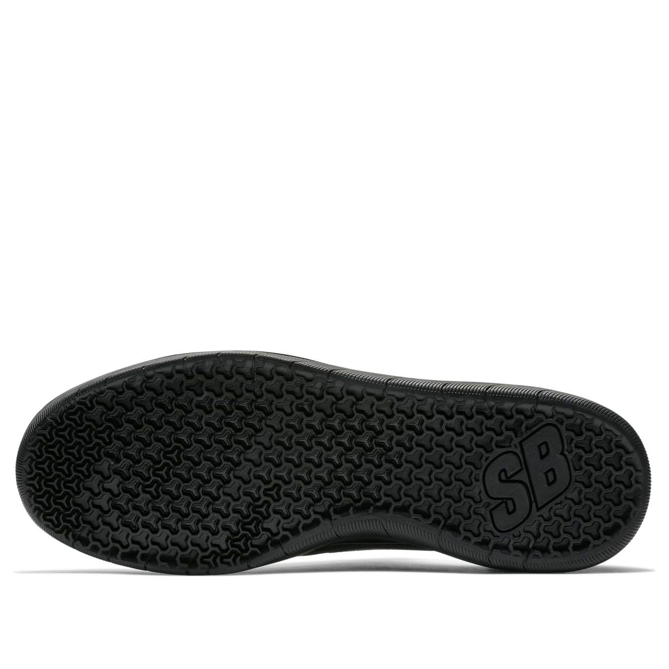 Nike Nyjah Free SB 'Triple Black' AA4272-003