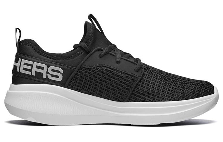 (WMNS) Skechers Go Low-Top Black/White 15103-BKW