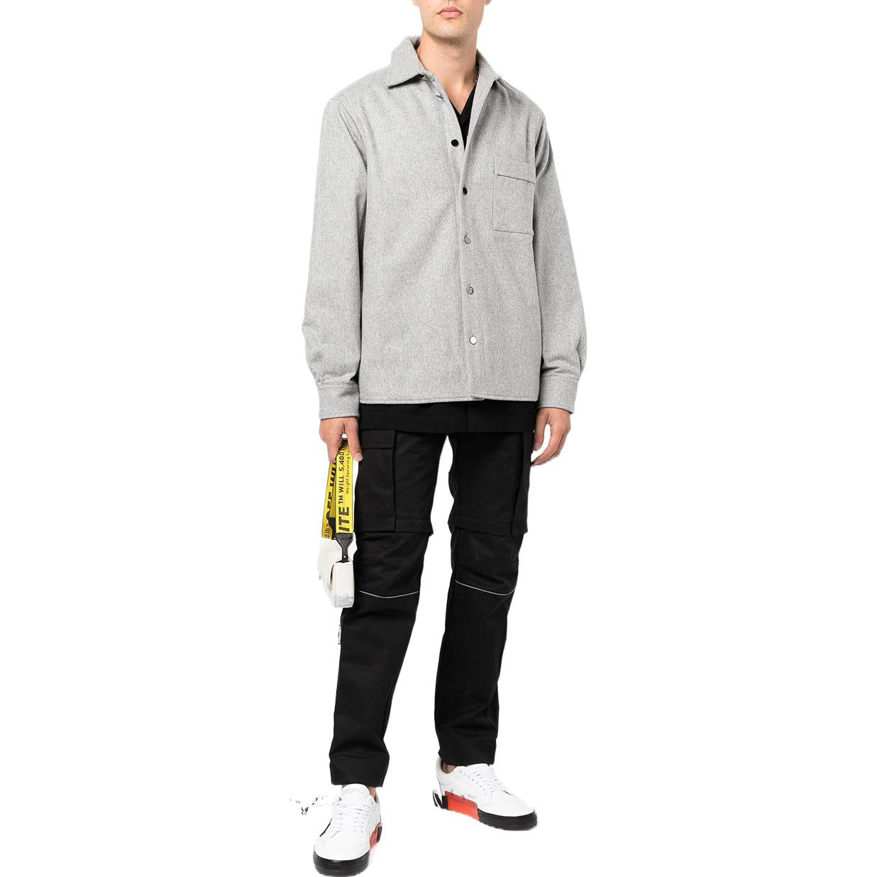 Off-White Fw22 OMGA200F21FAB0010500