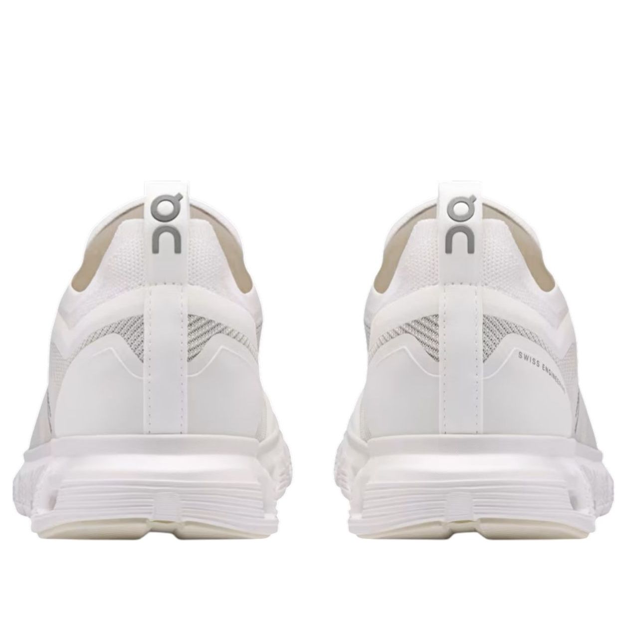 On Running Cloud 6 Versa 'White' 3MF10041200