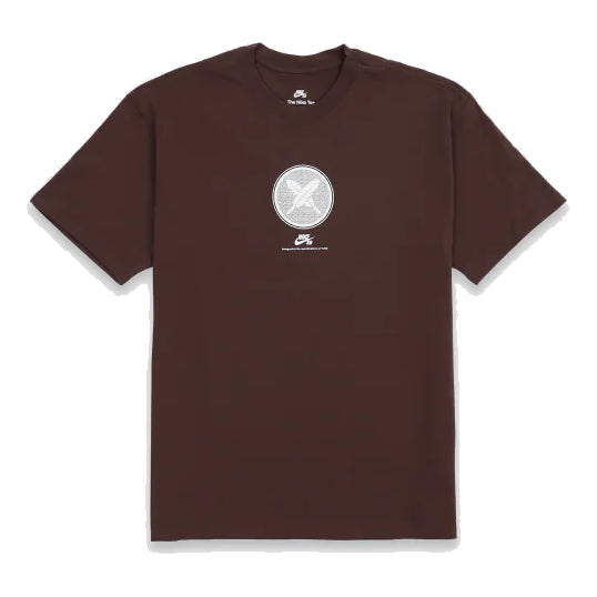 Nike SB M90 x Yuto SS23 Logo T-Shirt 'Barouque Brown' FN0670-237