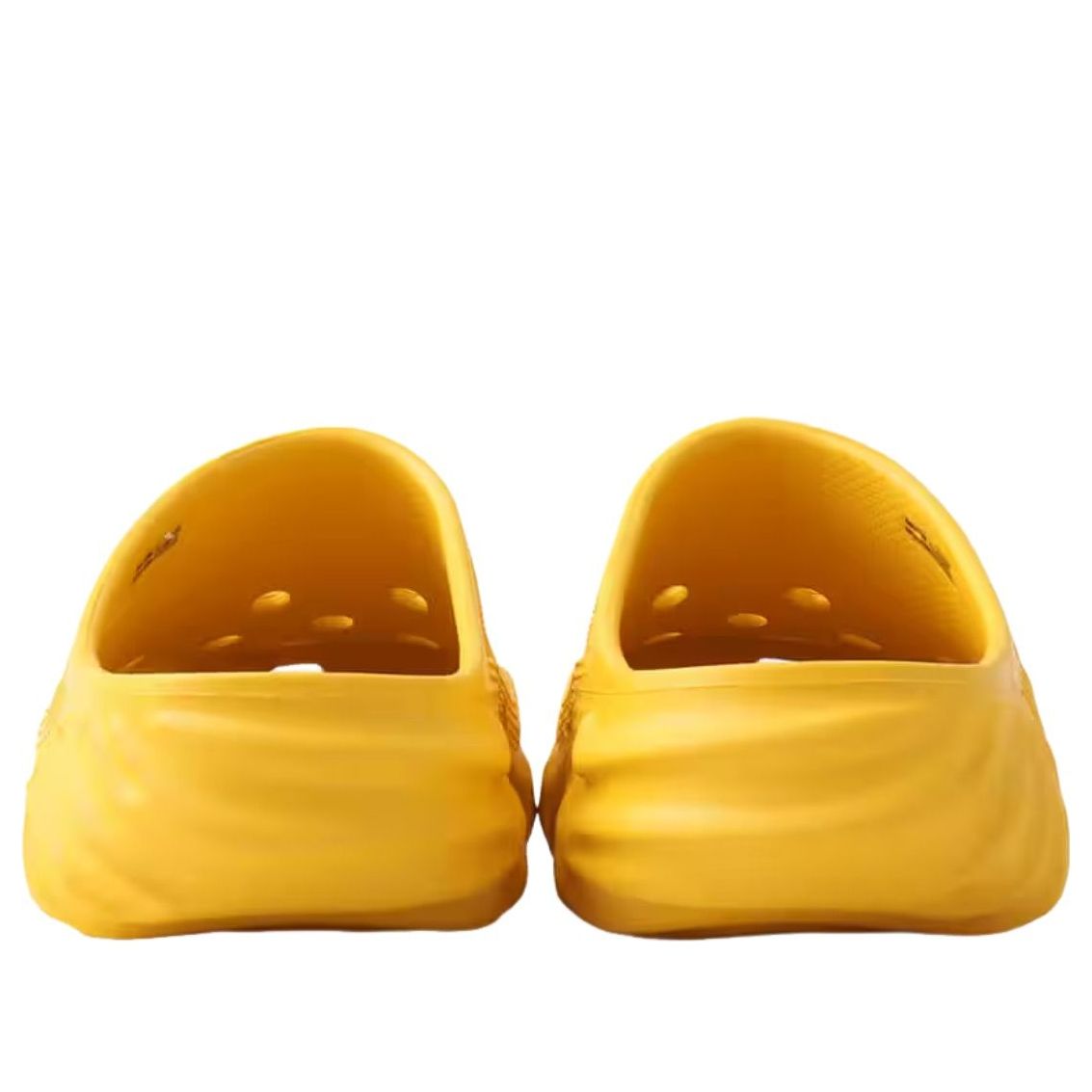 Crocs x Salehe Bembury Saru Clog 'Citrine' 210141-77O