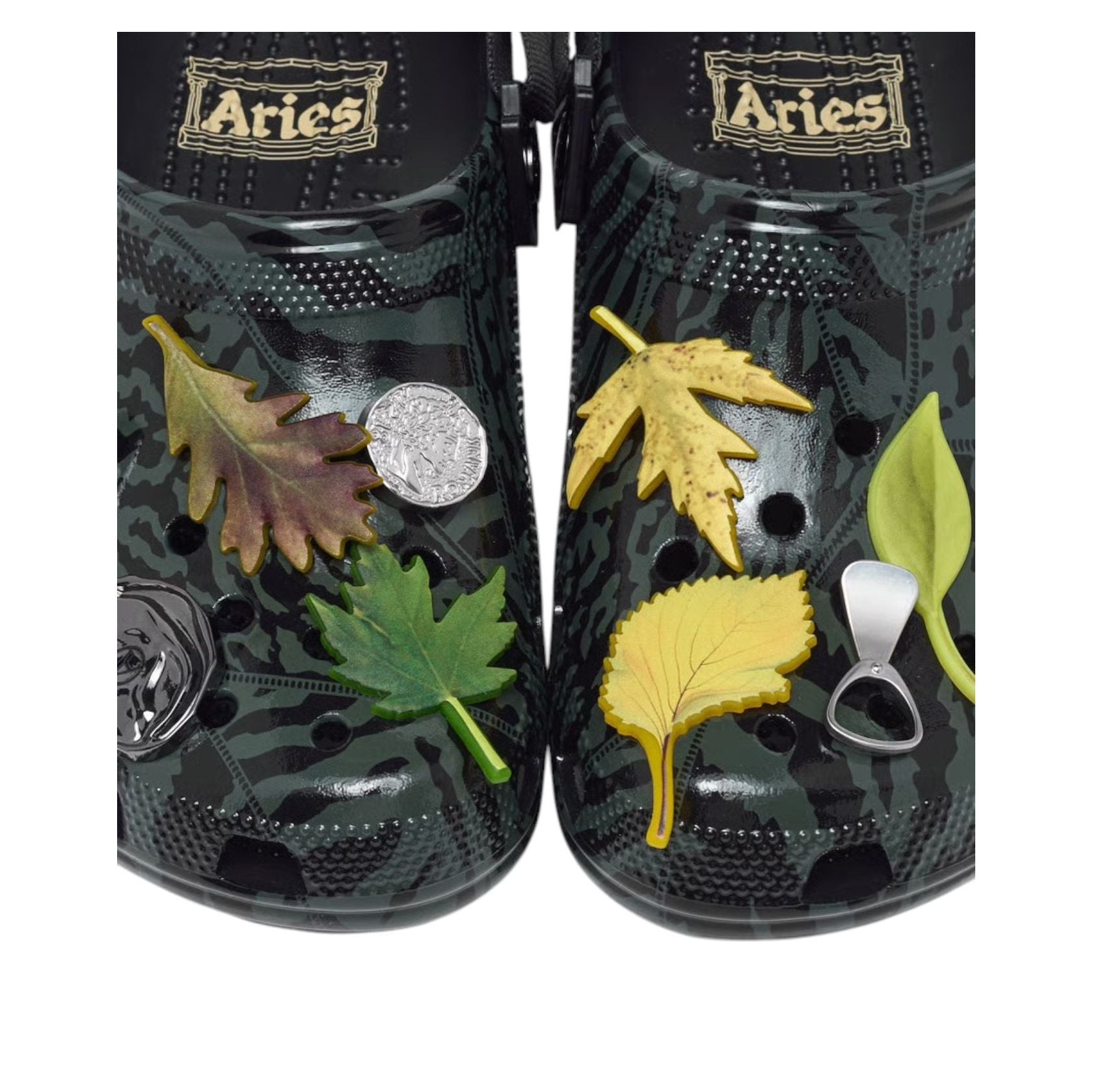 Crocs x Aries Classic Clog 'Black' 211060-001