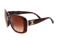 CHANEL 2000s Oversized frame Sunglasses