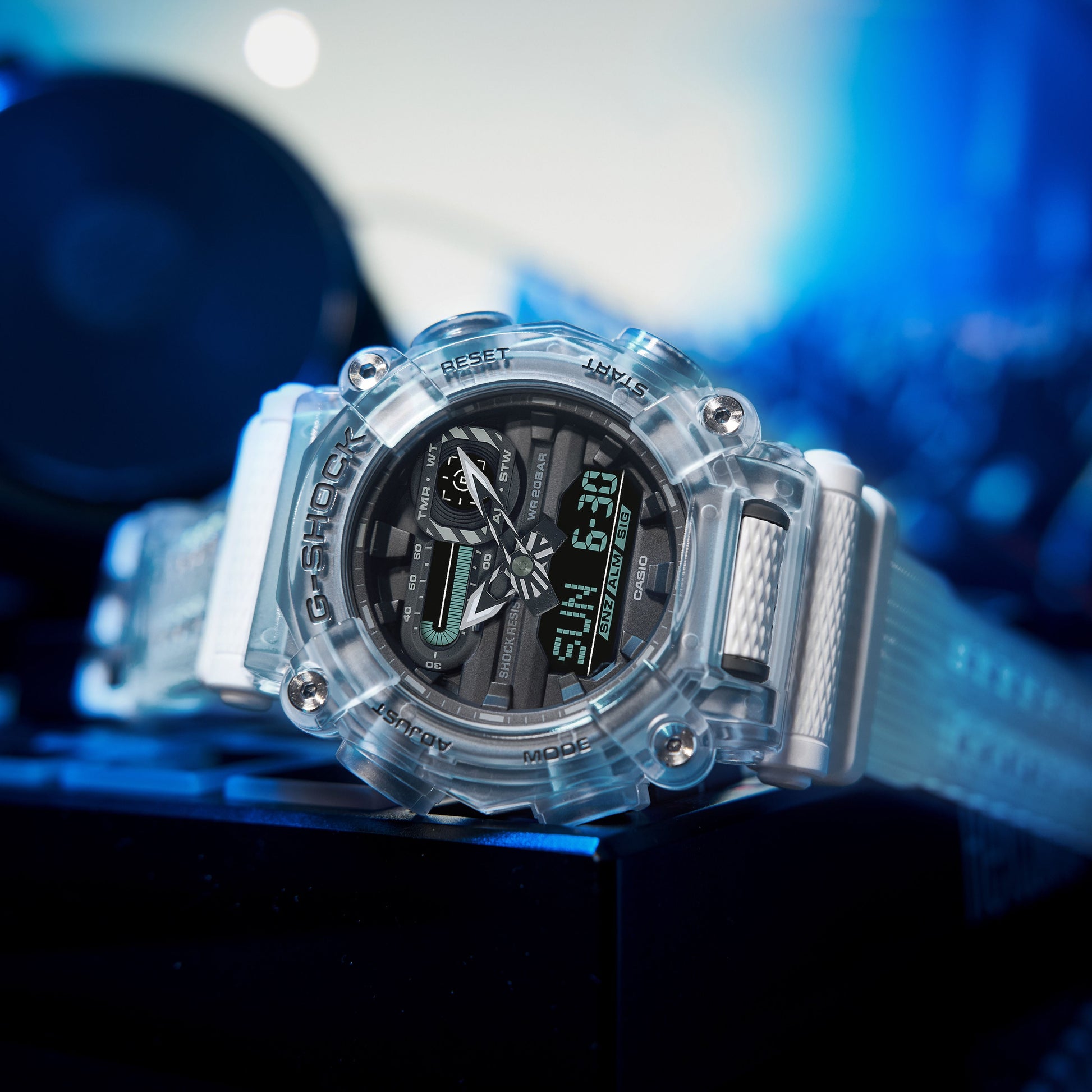 CASIO G-Shock Analog-Digital 'White' GA-900SKL-7APR