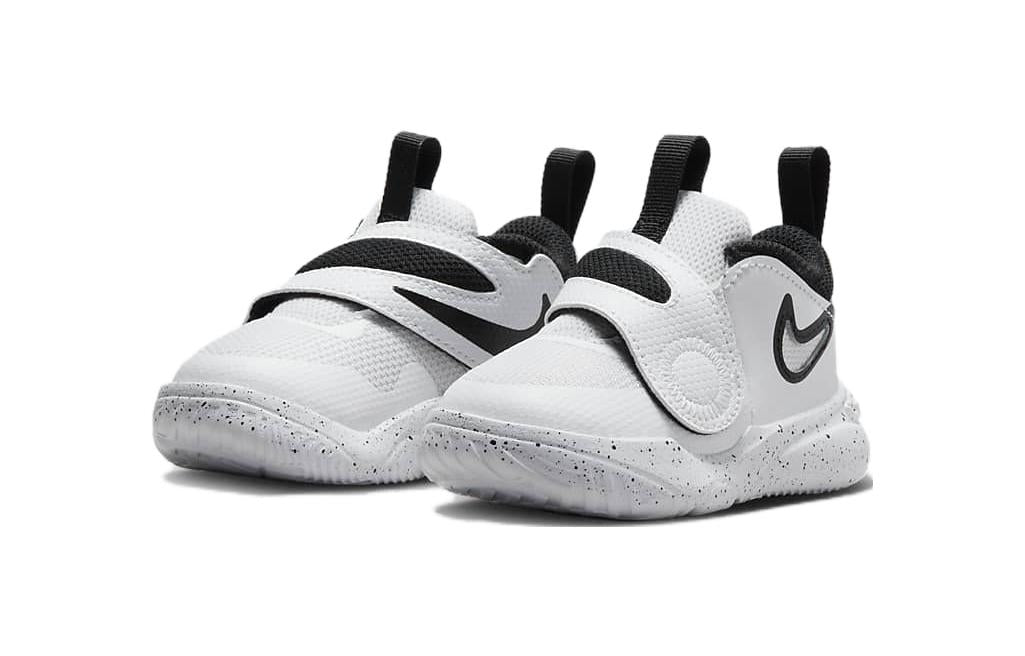 (TD) Nike Team Hustle D11 'White Black' DV8995-100