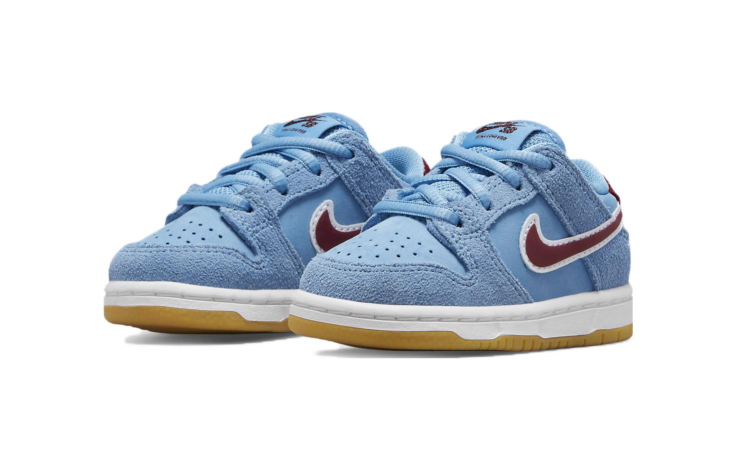 (TD) Nike SB Dunk Low Premium 'Philadelphia Phillies' DN3673-400
