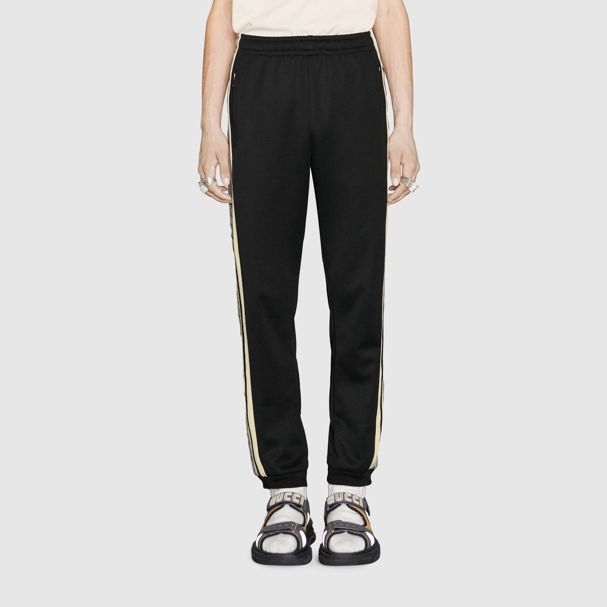 Gucci Oversize Technical Jersey Jogging Pant GG Logo Side Ribbon Jogging Pants For Men Black 545603-XJAC0-1093