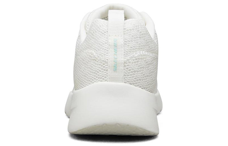 (WMNS) Skechers Dynamight 2.0 149542-WHT