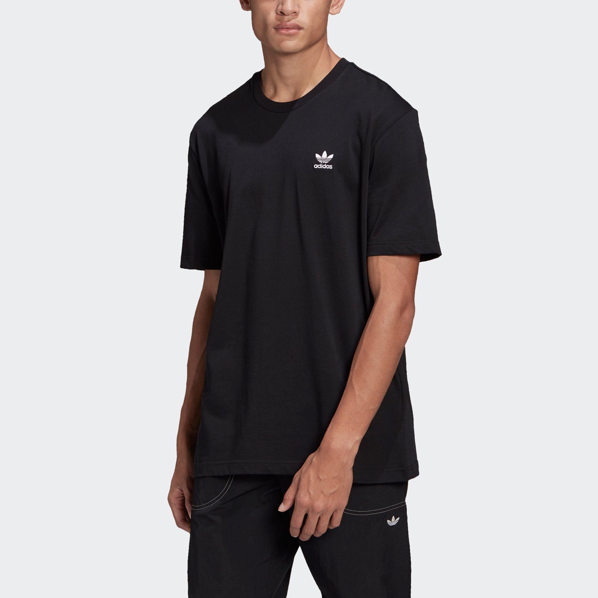 adidas originals B+F Trefoil Tee Logo Tee GN3454