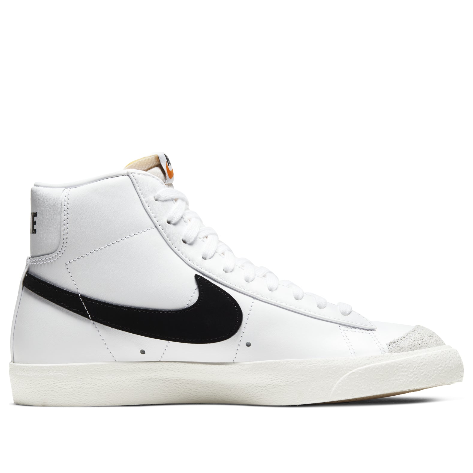 (WMNS) Nike Blazer Mid 77 Vintage 'White Black' CZ1055-100
