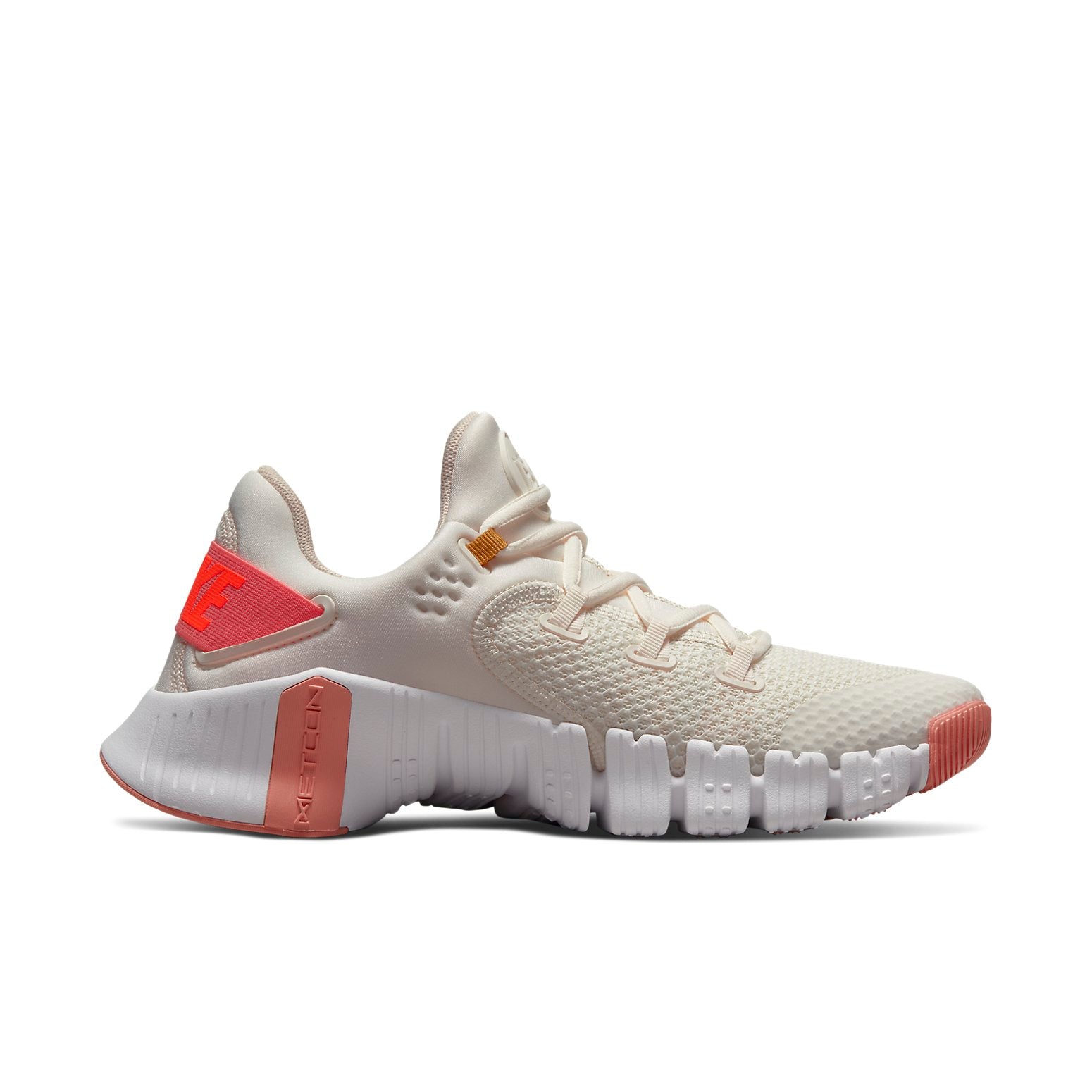 (WMNS) Nike Free Metcon 4 'Sail Total Orange' CZ0596-104