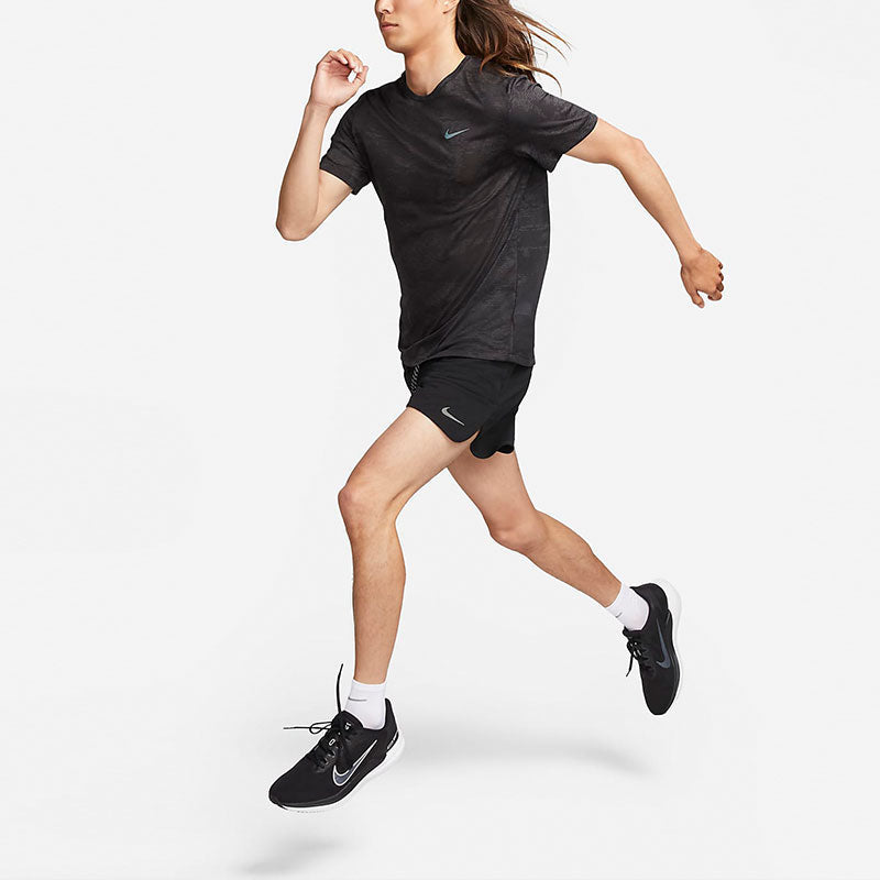 Nike Dri-FIT ADV Run Division TechKnit Short-Sleeve Running Top 'Black' FB6869-254