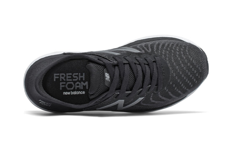 New Balance Fresh Foam 860v11 YP860B11