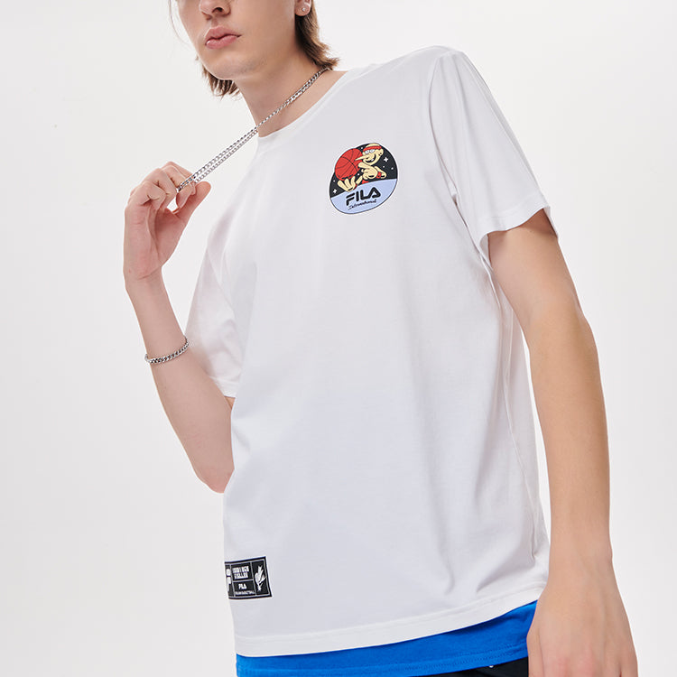 Men's FILA FUSION Cartoon Basketball Sports Printing Round Neck Short Sleeve White T11M135108F-WT