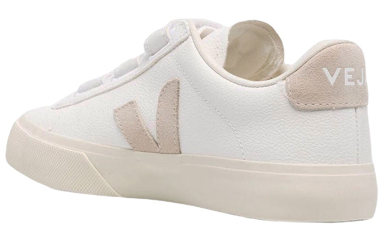 Veja Recife Chromefree Leather 'White Sable' RC0502335