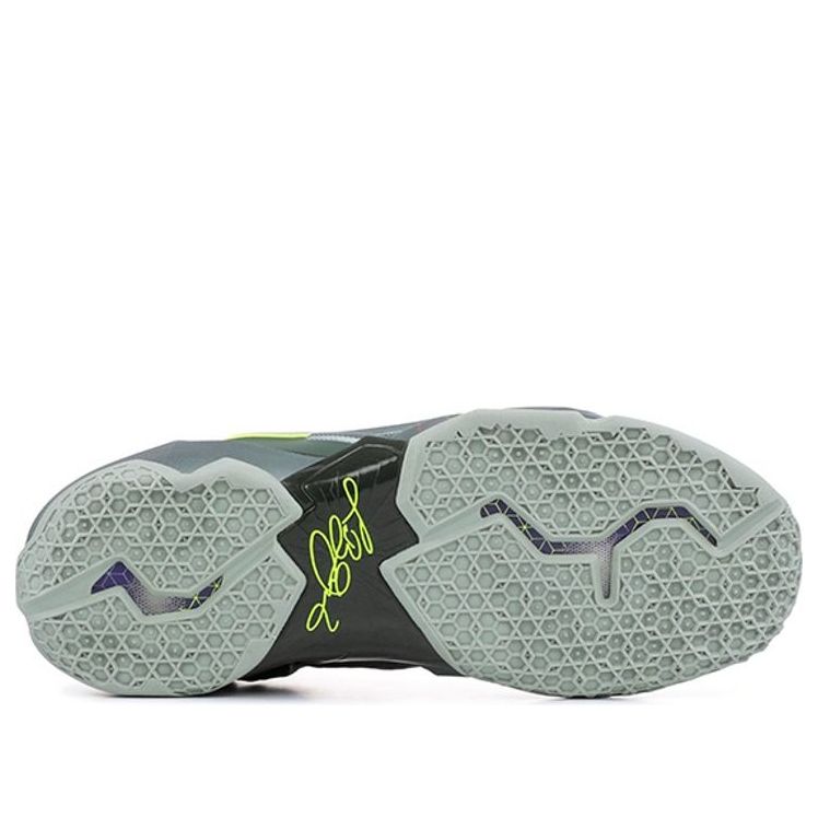 Nike LeBron 11 'Dunkman' 616175-300