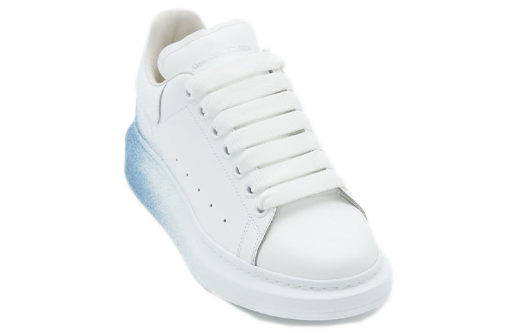 (WMNS) Alexander McQueen Oversized Sneakers 'White Blue' 685672WIB9M9552