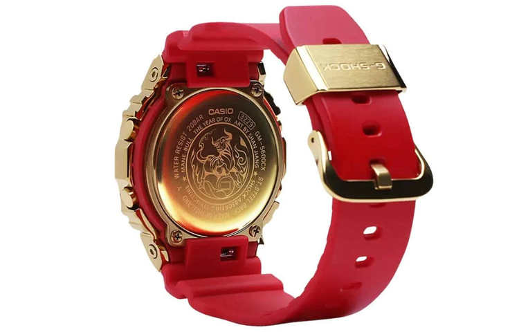 CASIO G-Shock Square 'Red' GM-5600CX-4