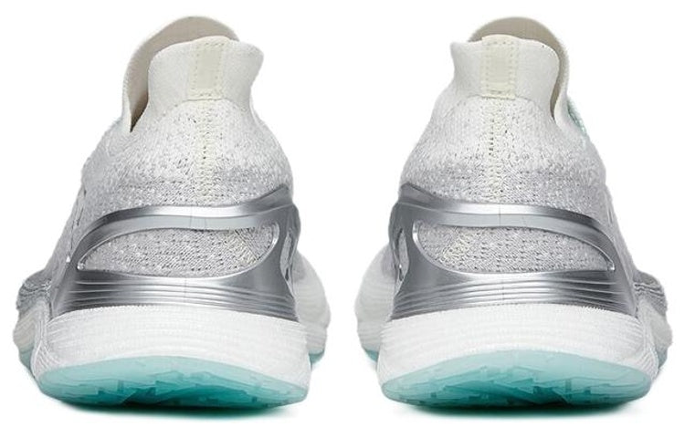 (WMNS) ANTA Chuang 2 Pro 'White Silver Grey' 122215581-2